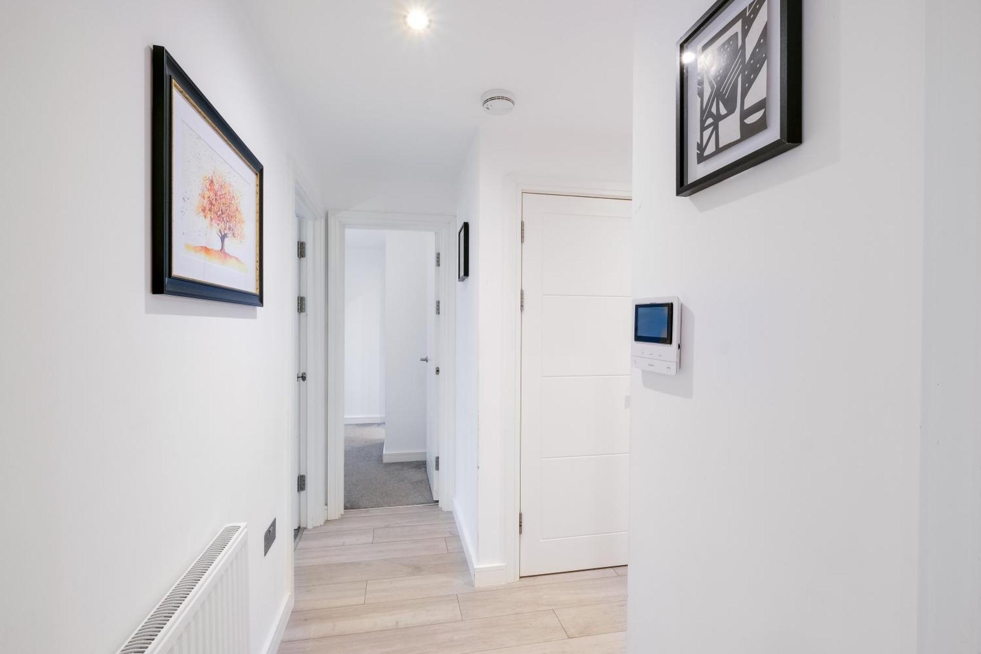 St Martins 2 Bedroom Apartments In Ruislip By 360 Stays Zewnętrze zdjęcie